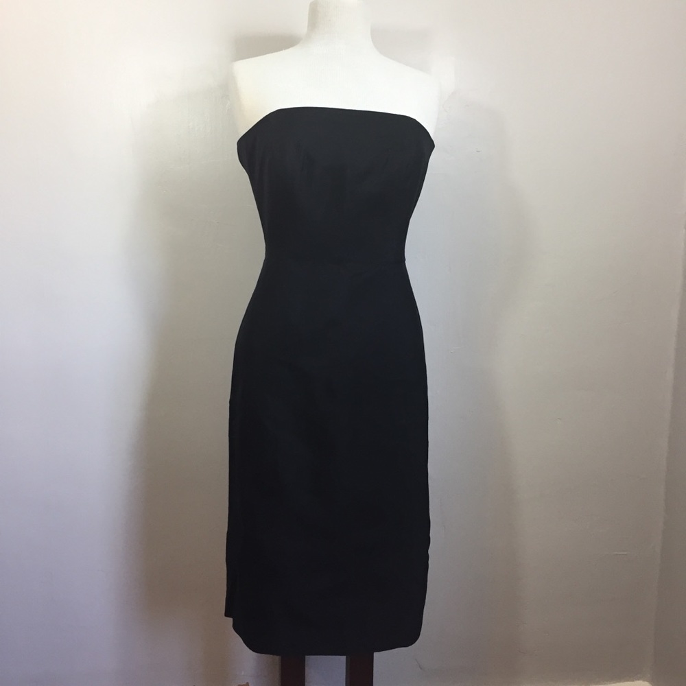 Ann Taylor strapless cocktail dress size 4